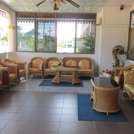 Royal Jommanee Hotel Nongkhai Nong Khai Exterior photo