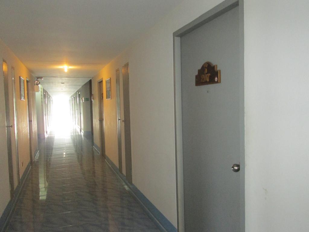 Royal Jommanee Hotel Nongkhai Nong Khai Room photo